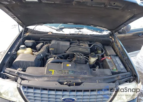 2002 Ford Explorer Xlt from USA, damaged, VIN 1FMZU73E42UA56624